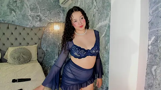 LucyLovelyy online show from January 14, 2:17 am