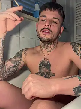 Snapshot of D3V0Z chatting on January 15, 9:36 am D3V0Z online show from January 15, 9:36 am