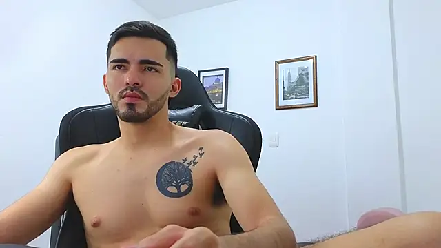 Massimoo 07 online show from January 2, 1:38 am