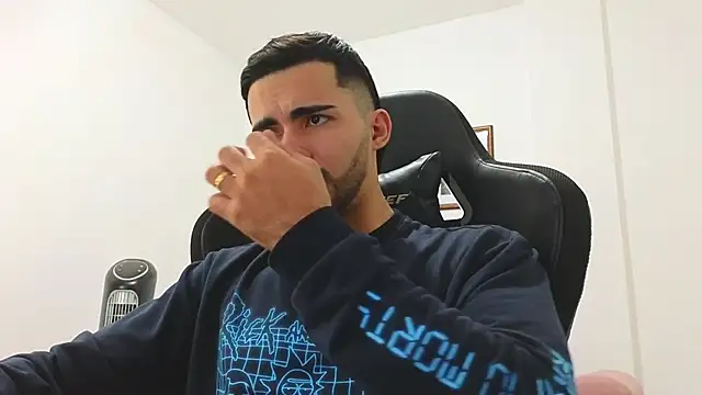 Massimoo 07 online show from January 3, 10:51 pm