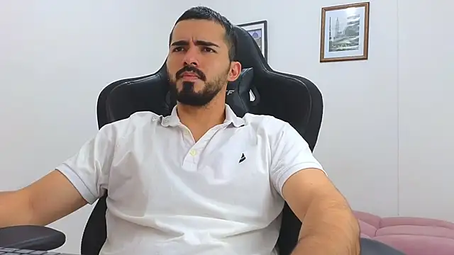 Massimoo 07 online show from March 14, 6:50 pm