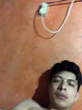 Snapshot of Wero4201 chatting on September 16, 2:12 am Wero4201 online show from September 16, 2:12 am