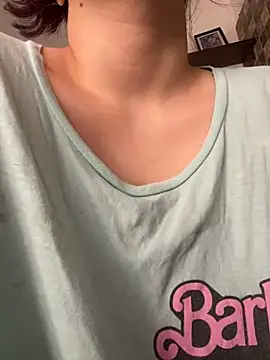 Snapshot of Sophia_cyrus11 chatting on February 23, 2:46 pm Sophia cyrus11 online show from February 23, 2:46 pm