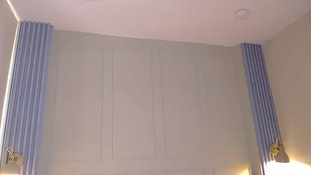 Abbydreams  online show from February 20, 8:03 pm