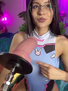 Abbydreams  online show from March 26, 7:41 pm