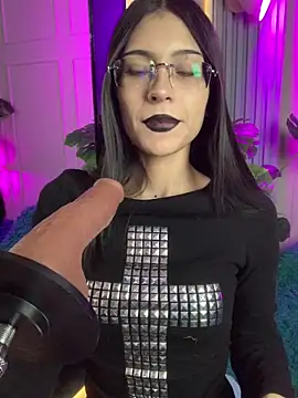 Abbydreams  online show from March 28, 6:51 pm