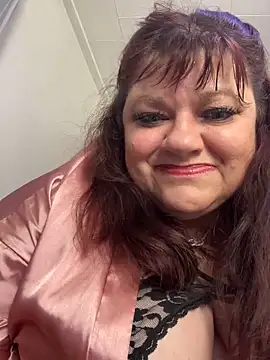 Luciouslouise72xh online show from September 11, 7:58 pm