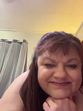 Luciouslouise72xh online show from October 1, 1:55 am