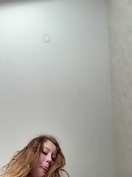 AndreaMood online show from December 21, 1:24 am