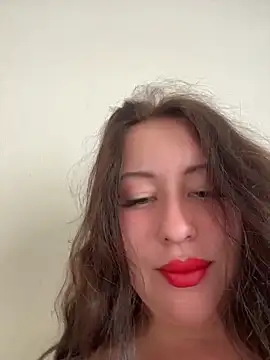 Snapshot of AndreaMood chatting on February 1, 1:04 am AndreaMood online show from February 1, 1:04 am