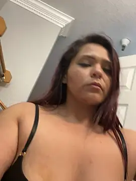 Snapshot of Dnasty408 chatting on April 9, 7:03 am Dnasty408 online show from April 9, 7:03 am