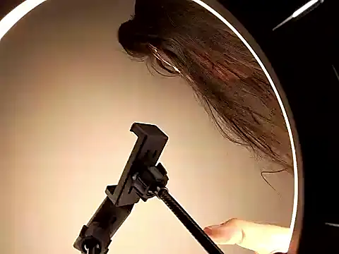 Snapshot of StarSex22 chatting on December 30, 11:38 pm StarSex22 online show from December 30, 11:38 pm