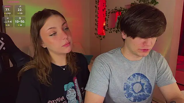 RobertAndLinela online show from March 18, 2:15 am