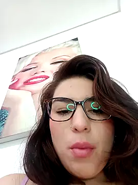 VictoriaMolina online show from November 9, 3:21 pm