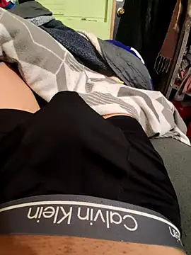 Snapshot of zeus2630 chatting on September 15, 12:54 am zeus2630 online show from September 15, 12:54 am