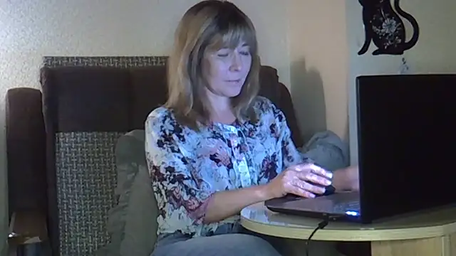 EllaJohnsonX online show from March 7, 4:26 pm