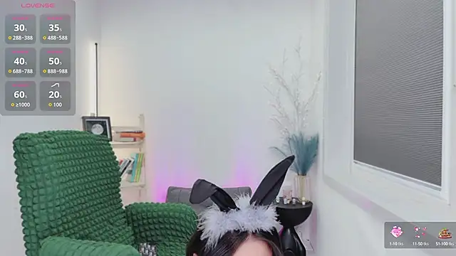 Snapshot of Natasha2025 chatting on September 18, 2:08 pm Natasha2025 online show from September 18, 2:08 pm