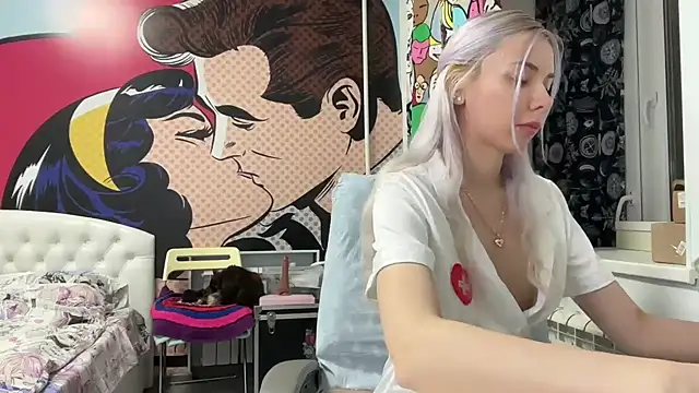 Snapshot of yunasuka chatting on February 4, 8:06 pm yunasuka online show from February 4, 8:06 pm