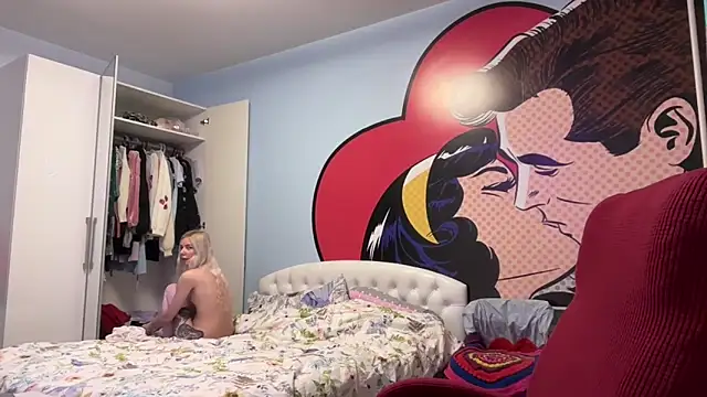 Snapshot of yunasuka chatting on March 15, 6:32 pm yunasuka online show from March 15, 6:32 pm