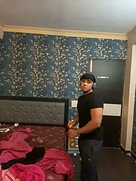 sunny49477 online show from December 29, 7:43 pm