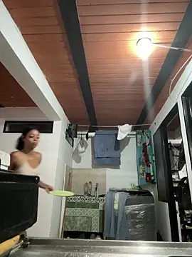 two milkyway online show from March 18, 1:36 pm