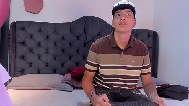 two milkyway online show from April 14, 1:06 pm