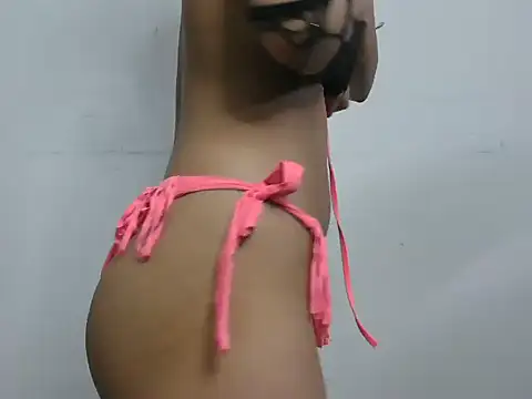 Snapshot of GoddessGlide chatting on March 14, 5:46 pm GoddessGlide online show from March 14, 5:46 pm