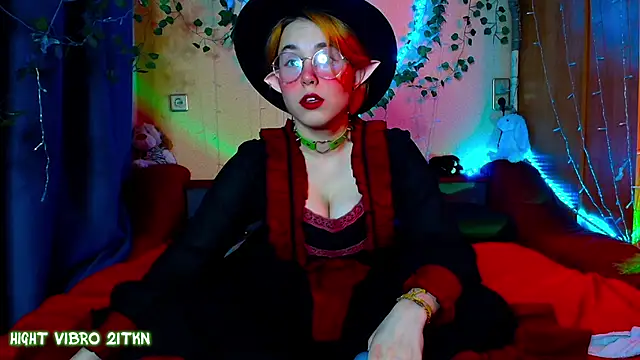 TrickyKitsune online show from February 16, 3:16 pm