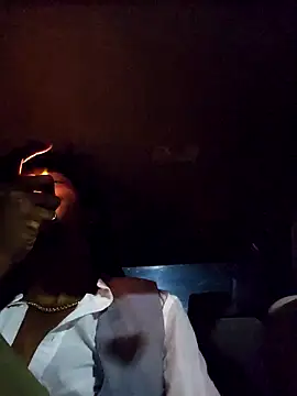 VelvetChocolate7 online show from September 17, 4:03 am