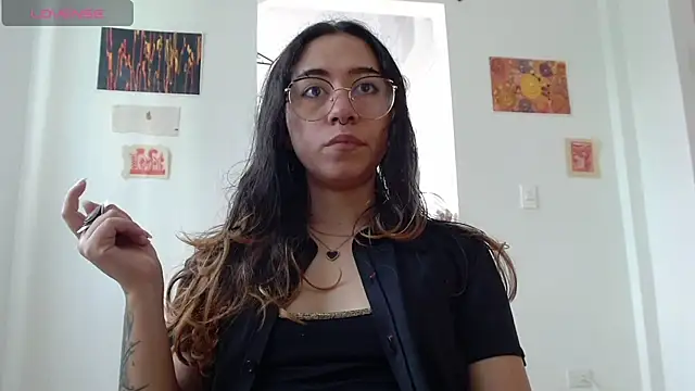 Snapshot of Maam_Ine chatting on February 18, 7:10 pm Maam Ine online show from February 18, 7:10 pm