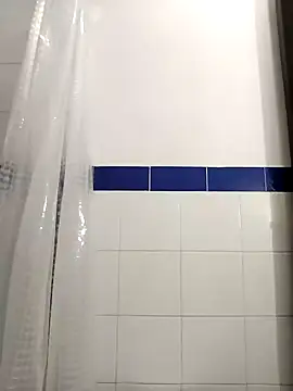 Mia WAll online show from December 27, 12:12 pm