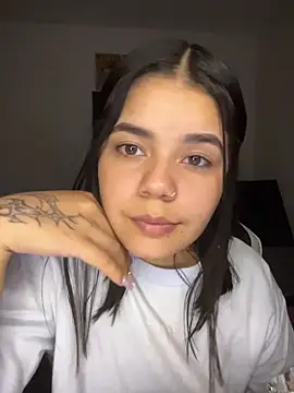 pretty angela1 online show from March 19, 3:10 am