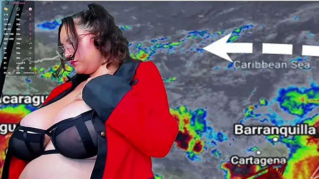 LunaPleasure online show from November 16, 6:08 am