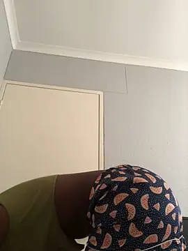 xxSexyTalia28 online show from January 26, 7:42 am