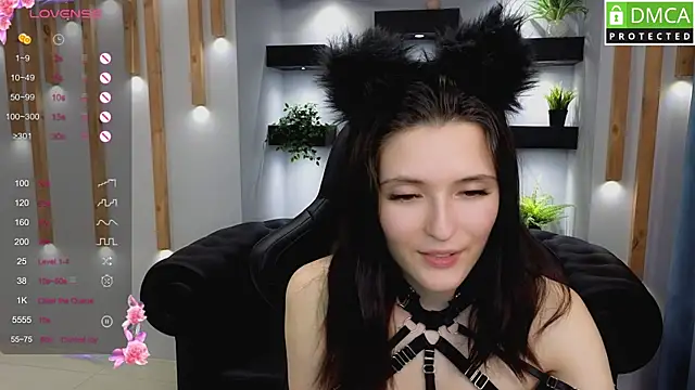 niki cutes online show from January 31, 4:14 am