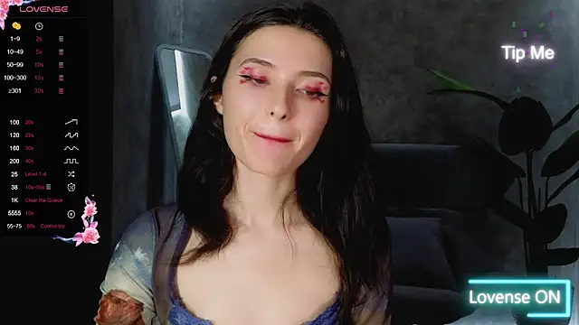 niki cutes online show from February 15, 2:00 pm