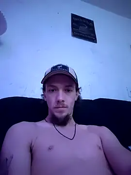 Snapshot of charmingHWC chatting on December 31, 3:34 am charmingHWC online show from December 31, 3:34 am