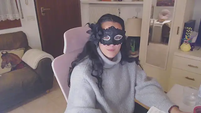 LasolitaAuri online show from March 5, 9:04 pm