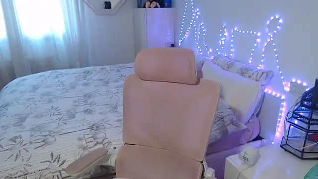 LasolitaAuri online show from March 27, 3:56 pm