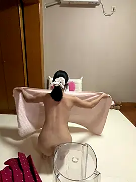 berberson online show from November 14, 9:52 am