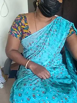 Snapshot of Tamil_roja69 chatting on May 13, 5:38 am Tamil roja69 online show from May 13, 5:38 am