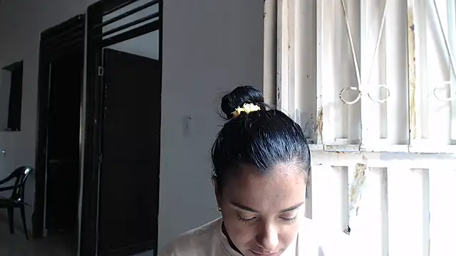 Snapshot of Coral0403 chatting on March 5, 7:49 pm Coral0403 online show from March 5, 7:49 pm