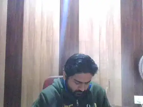 Snapshot of indihotguy chatting on January 23, 10:43 am indihotguy online show from January 23, 10:43 am