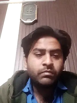 Snapshot of indihotguy chatting on February 17, 1:42 pm indihotguy online show from February 17, 1:42 pm