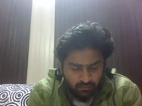 indihotguy online show from December 22, 11:51 am