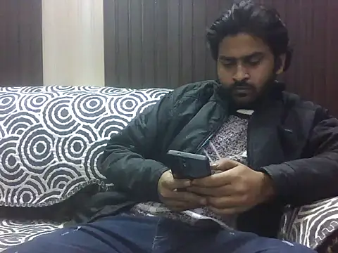 indihotguy online show from January 14, 12:22 pm