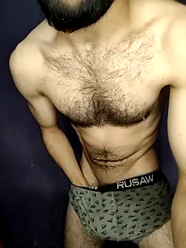 niyack69 online show from December 13, 10:59 pm