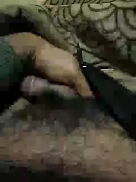 Snapshot of chinchi chatting on December 25, 4:22 pm chinchi online show from December 25, 4:22 pm