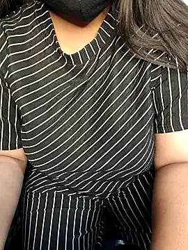 tanvihot2 online show from April 2, 3:42 pm