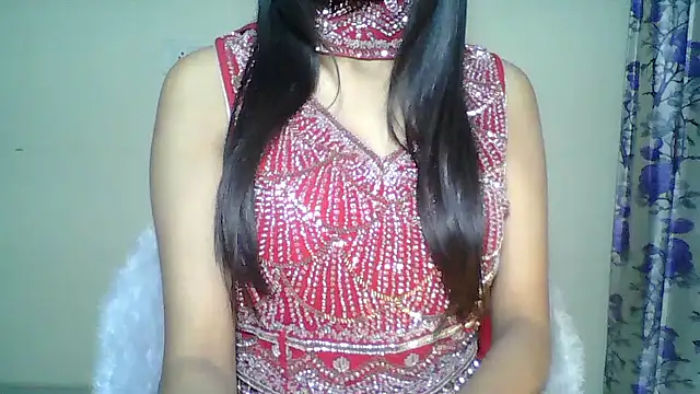 Naughty Nayra online show from December 18, 2:45 pm